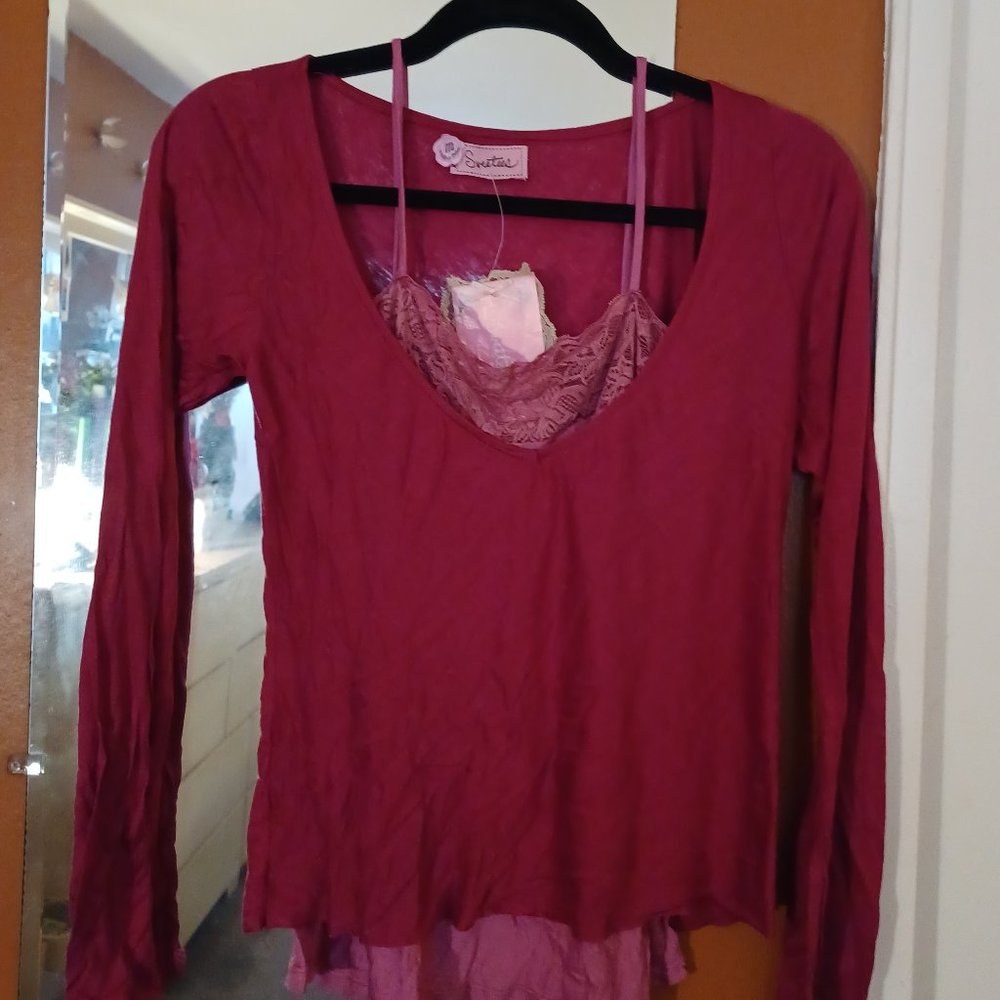 New With Tags Sweeties Of Beverly Hills 2 Layer Fuchsia Top Attached Cami Med.